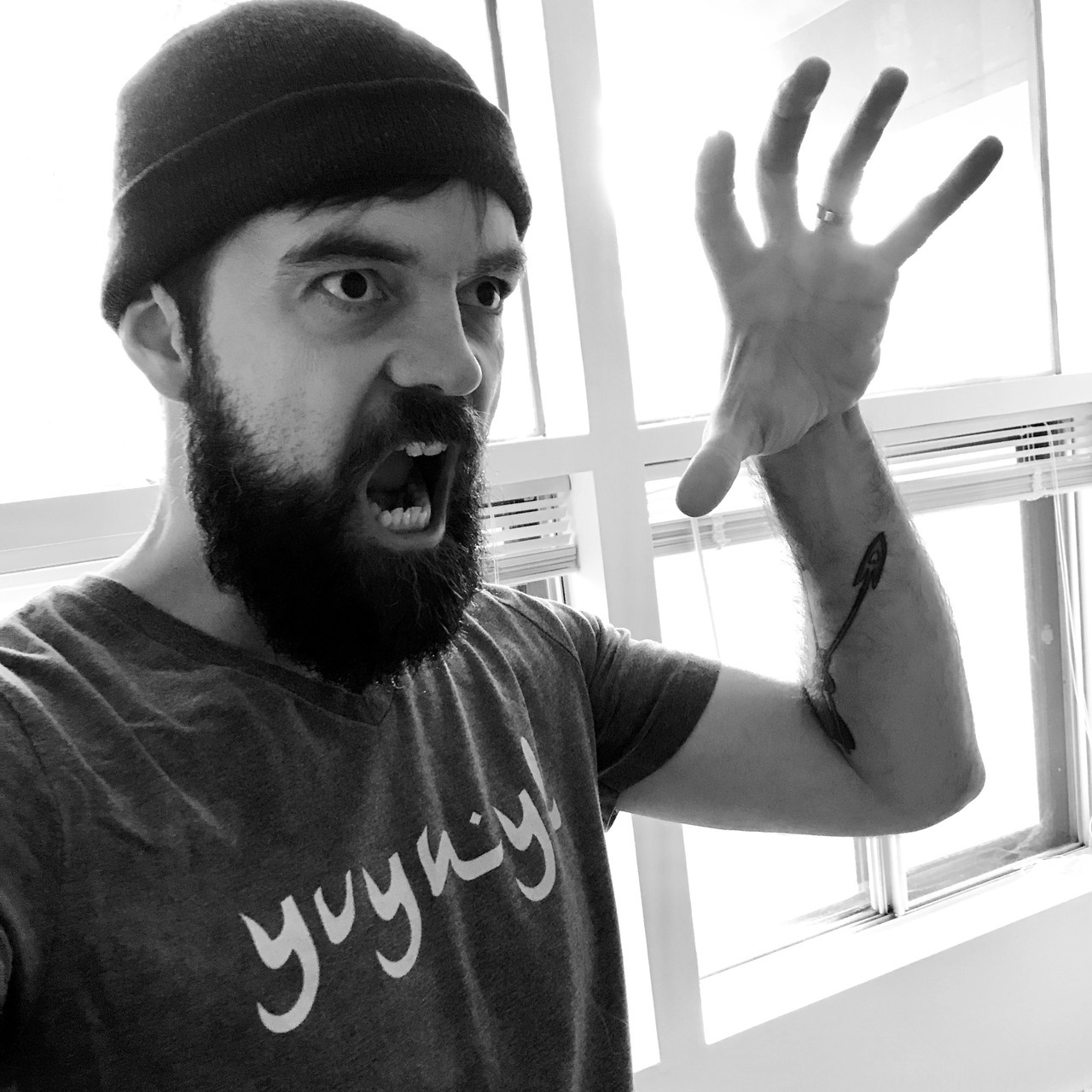 Need one of these sweet yvynyl t-shirts (or hoodies)? 👆🏽 I?ll grrrrab one for ya, and mail it out yr way. They?re pretty chill, if I do say so myself.
Snag one here.